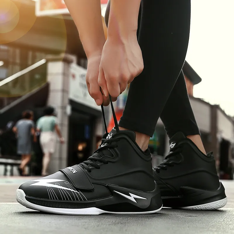GQWE Cushioned Slip-Resistant Mid-Top Basketball Shoes Unisex-9
