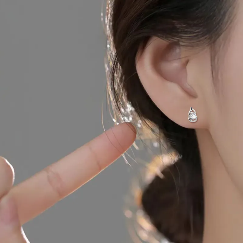 7℃ S925 Silver Stud Earrings Women's-1