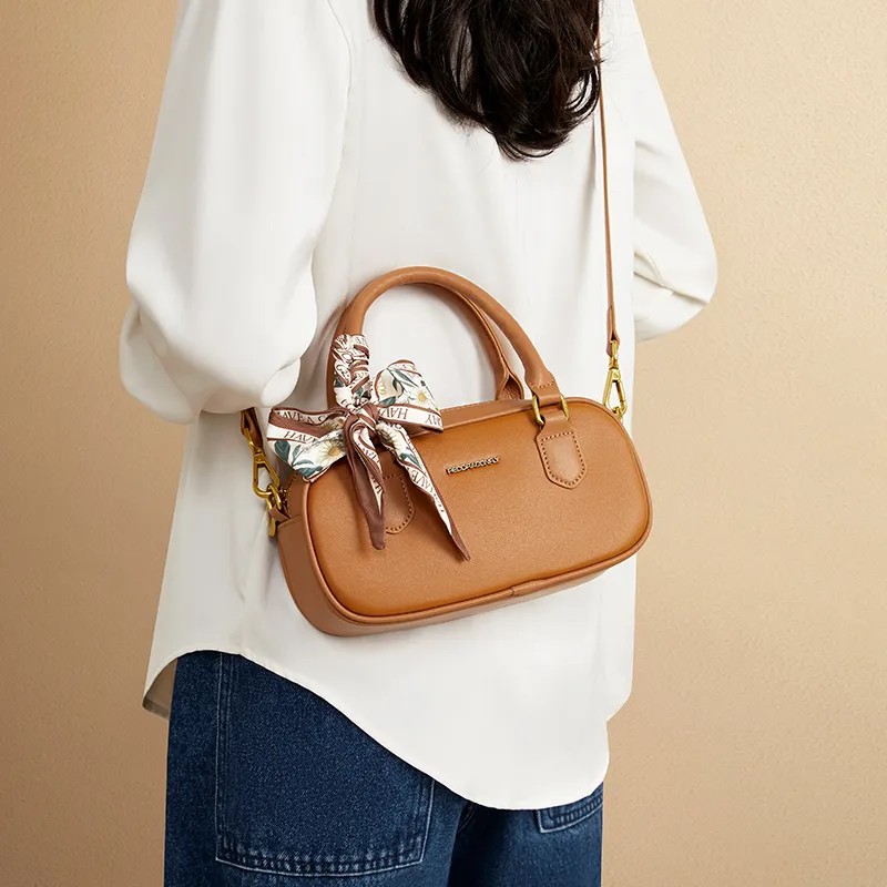RED DRAGONFLY Cow Split Leather Handbag Regular Unisex Brown/Black-6