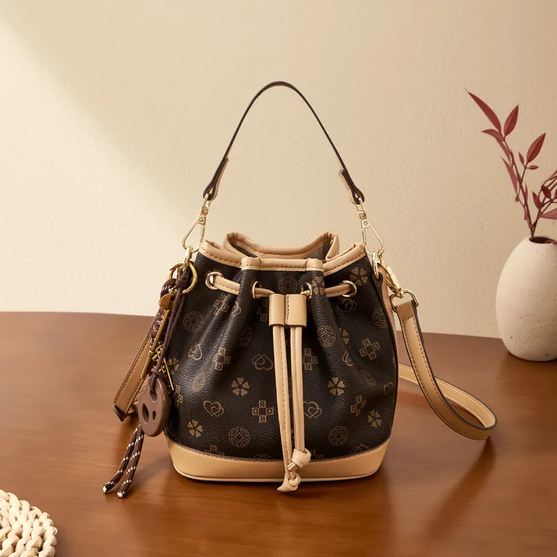 RED DRAGONFLY PVC Bucket Bag, Shoulder Bag, Crossbody Bag, Handbag Regular Women's Multicolor-5