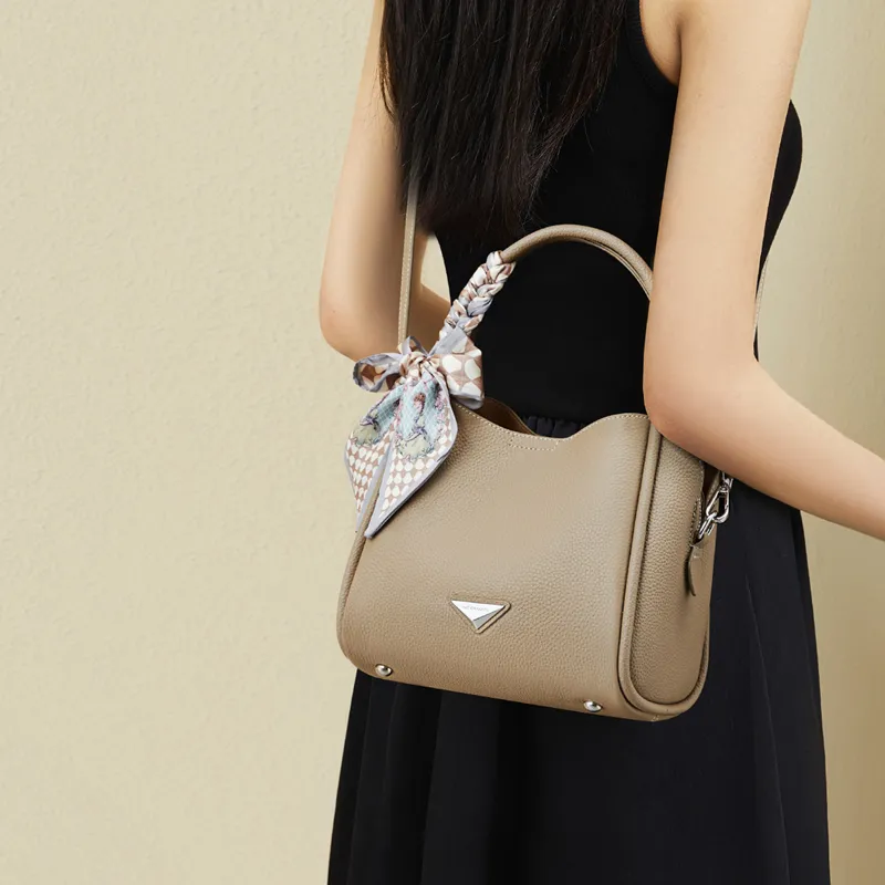 RED DRAGONFLY Top Grain Cow Leather Handbag Regular Women's Elegant Gray-6