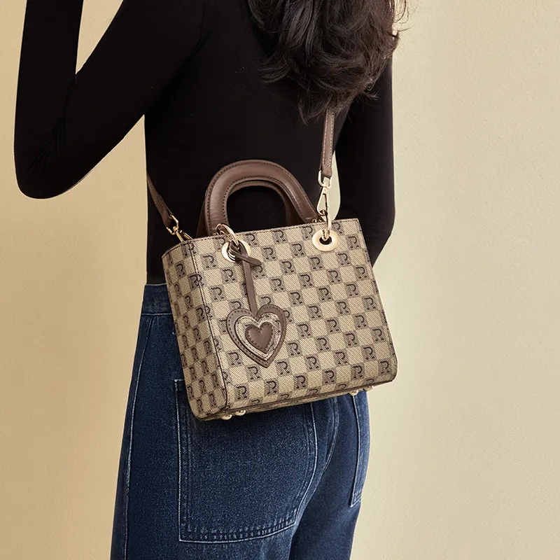 RED DRAGONFLY PVC One Shoulder Handbag Unisex Coffee-5