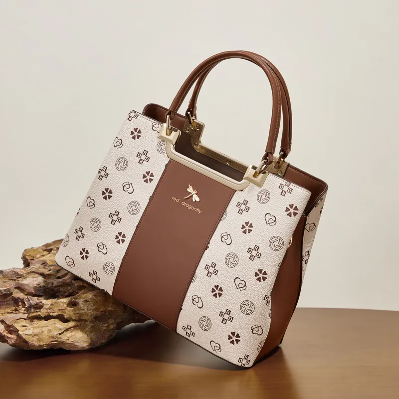 RED DRAGONFLY PVC Handbag Regular Unisex Coffee/Khaki-42
