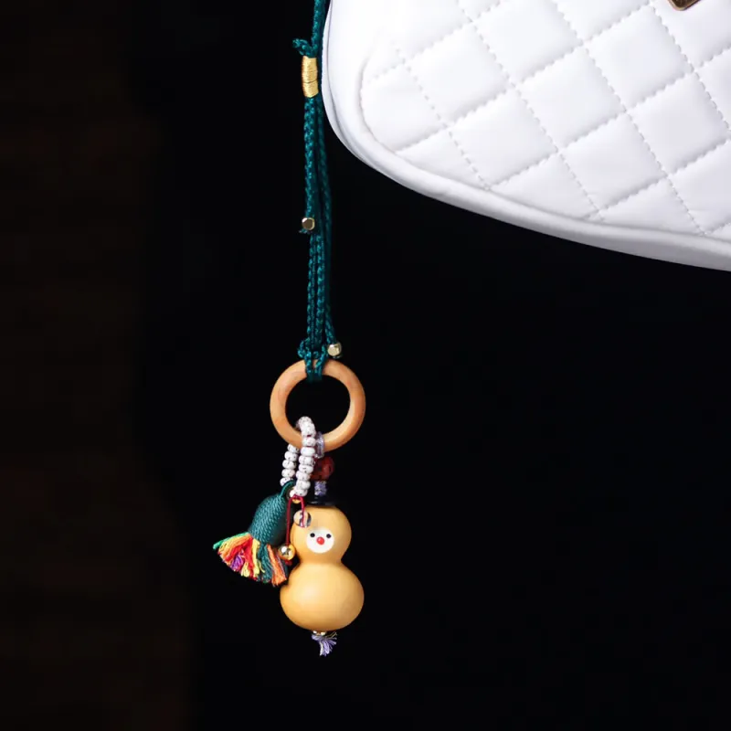 Finger Carpenter Gourd Pendants Unisex-3
