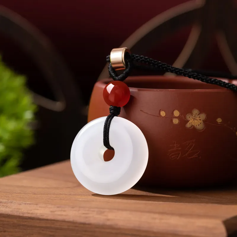 Xifeng Building Chalcedony Pendants Unisex-1