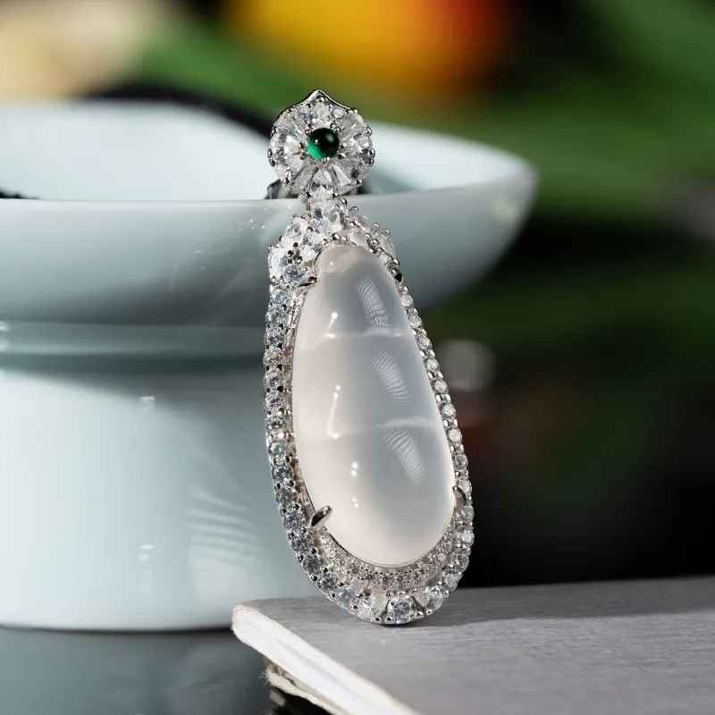 Xifeng Building Chalcedony Jade Necklaces Women's-4