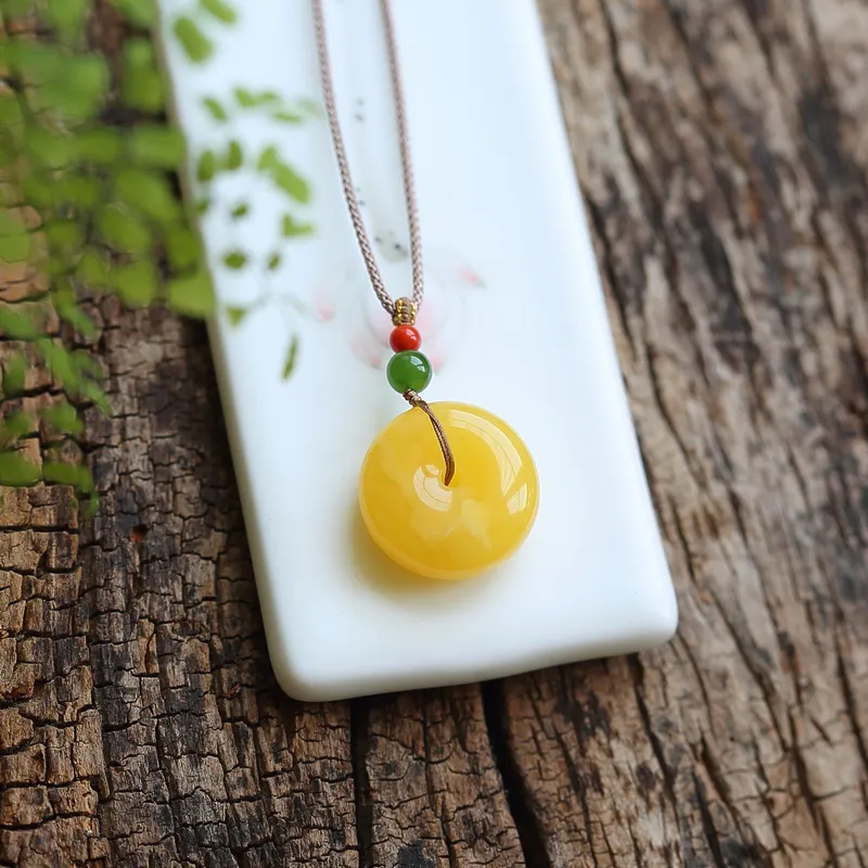 Xifeng Building Beeswax Necklaces Women's-2