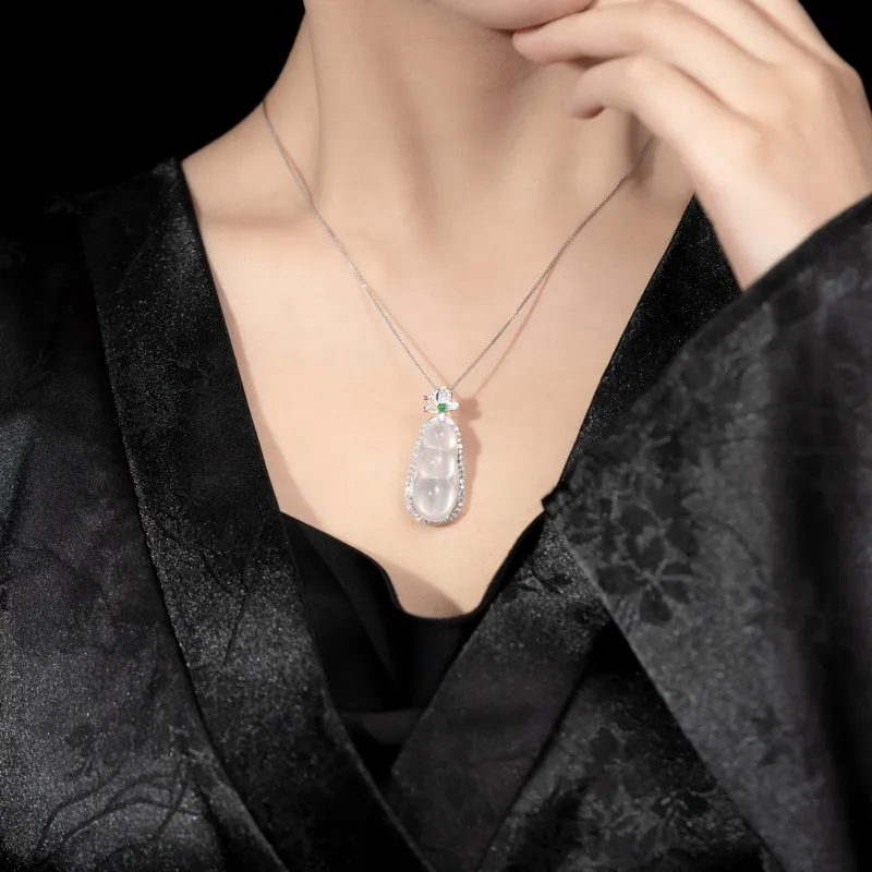 Xifeng Building Chalcedony Necklace With Butterfly Clasp Women's-5