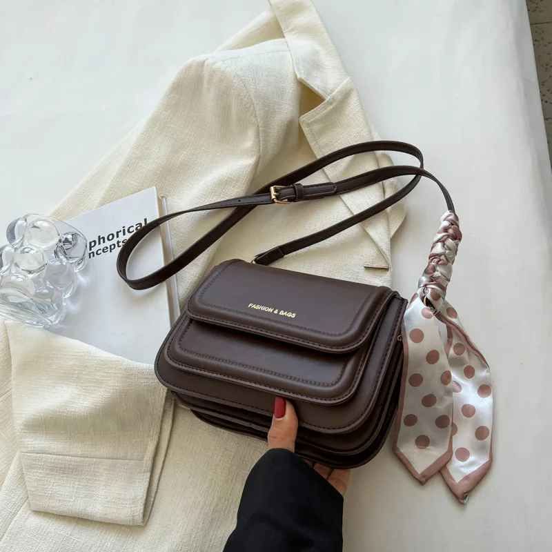 Worm's Home PU Shoulder Bag, Crossbody Bag Women's White/Black/Coffee-8