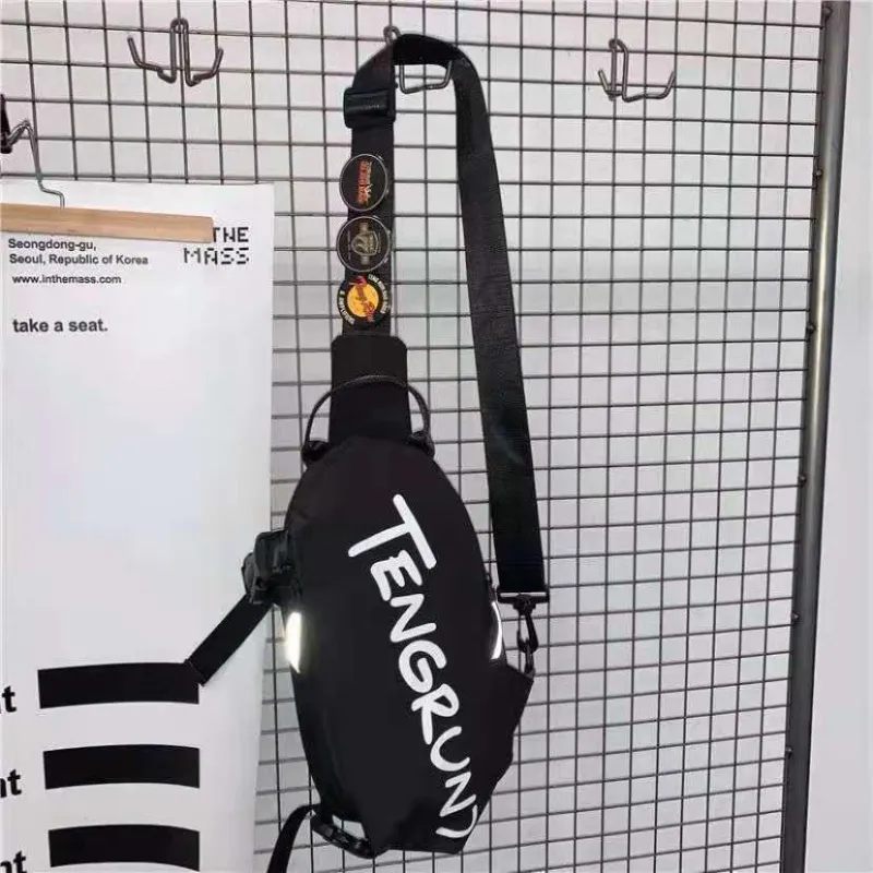 Worm's Home Nylon Sling Bag Unisex Black/White-2