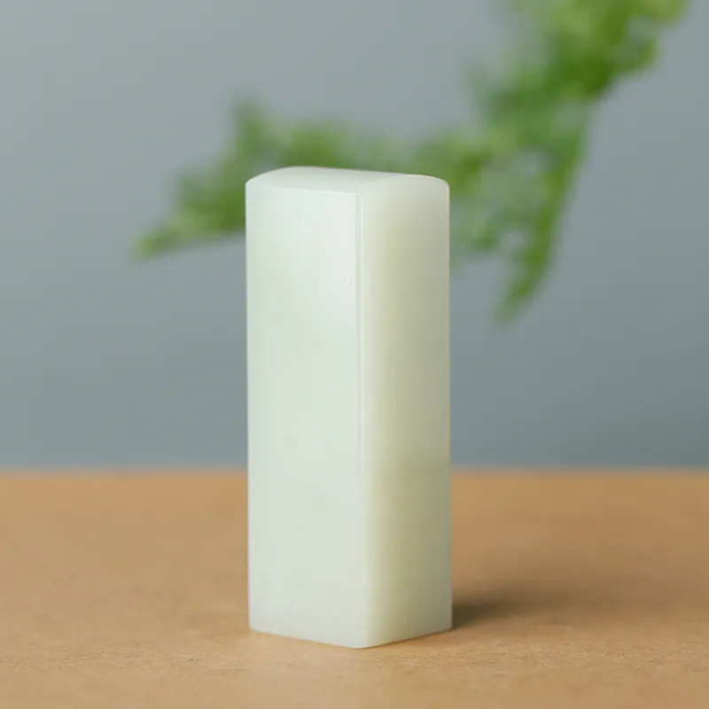 Jade Said Seals White Jade Unisex-2
