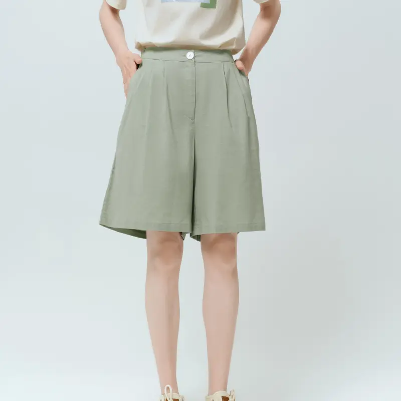 FINITY Casual Shorts Women's Green-2