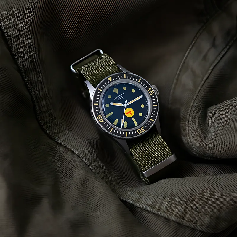 DAGGER AXE Automatic Mechanical Movement Nylon Strap Watch Unisex Black Dial-3