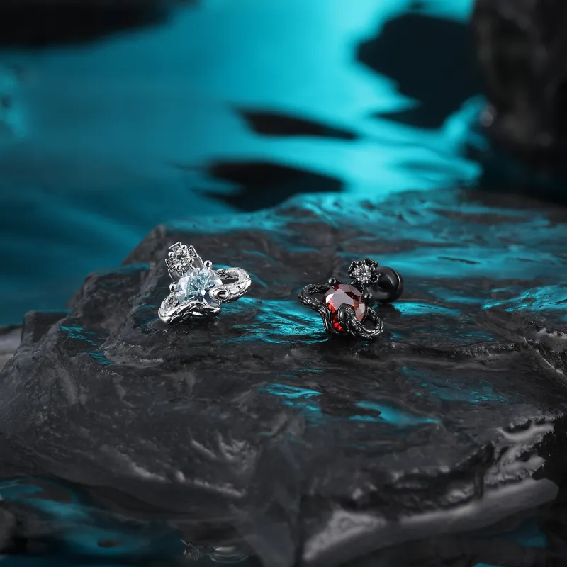 MISS XIA JWY Titanium Steel Stud Earrings Unisex-1