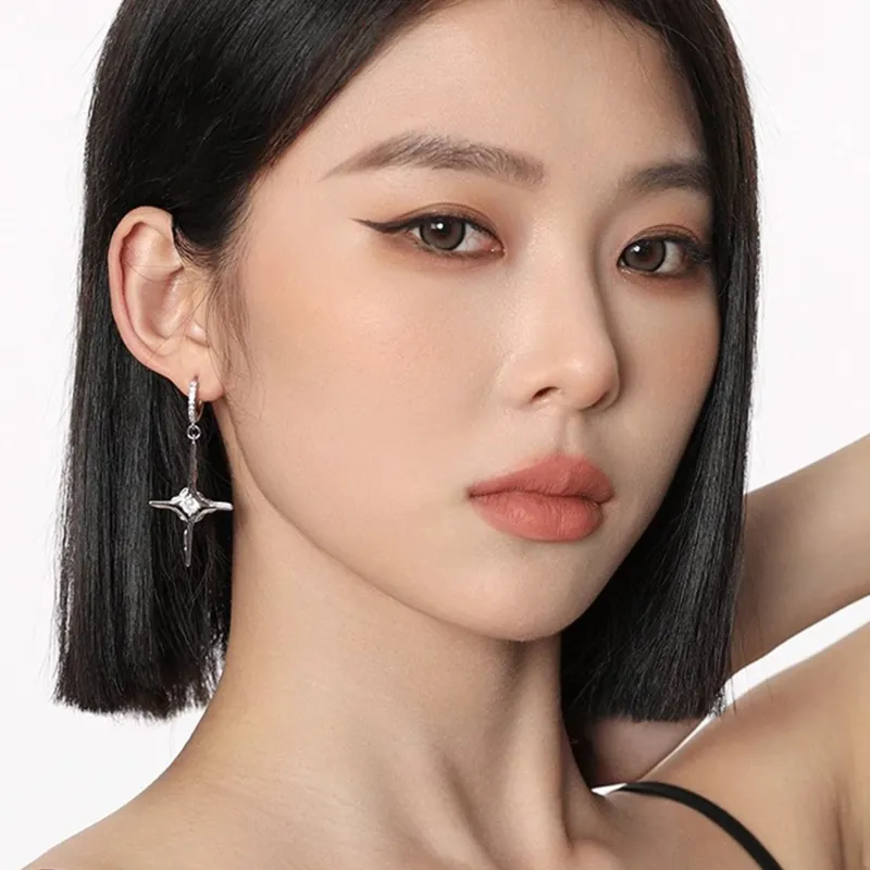MISS XIA JWY S925 Silver Stud Earrings Unisex-1