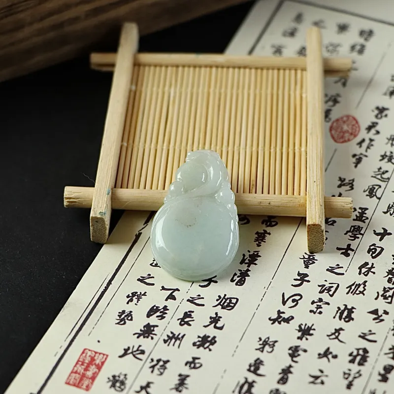 South Asia Bean Type Jadeite Pendants Unisex-4