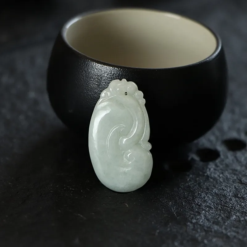 South Asia Bean Type Jadeite Pendants Unisex-3