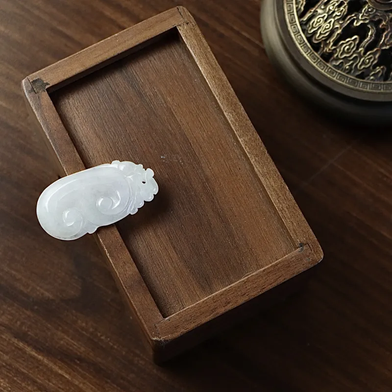 South Asia Bean Type Jadeite Pendants Unisex-5
