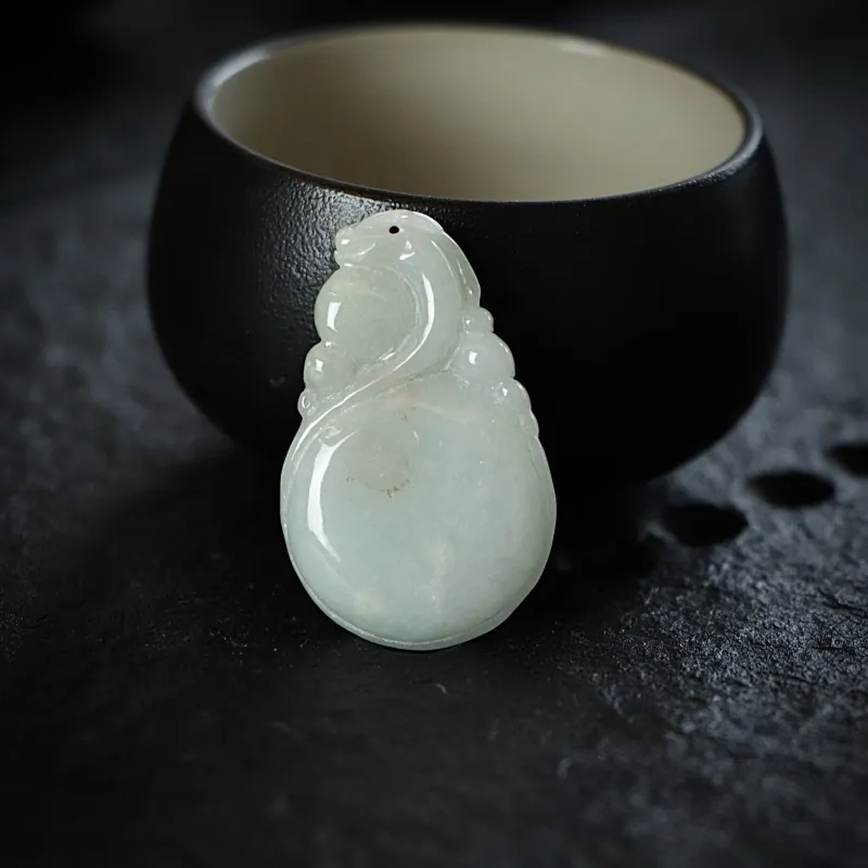 South Asia Bean Type Jadeite Pendants Unisex-3