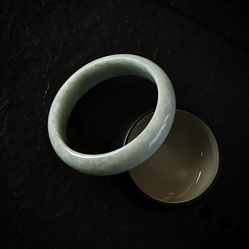 South Asia Bean Type Jadeite Bangles Unisex-1