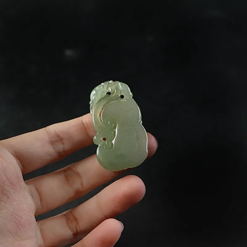 South Asia Bean Type Jadeite Pendants Unisex-2
