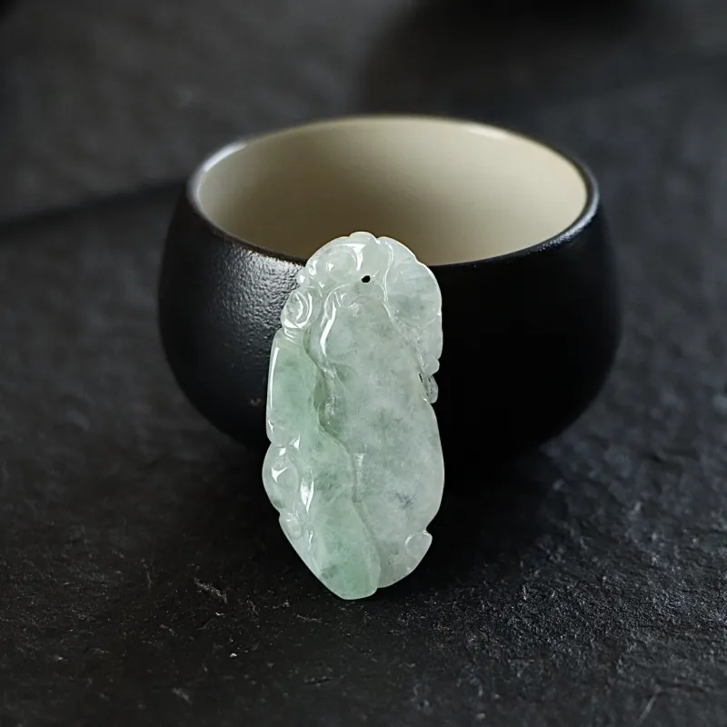 South Asia Bean Type Jadeite Pendants Unisex-1