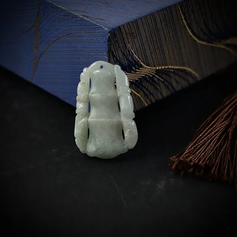 South Asia Bean Type Pendants Unisex-1