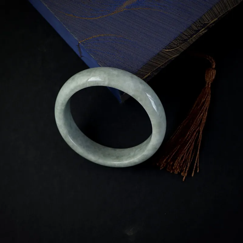 South Asia Bean Type Jadeite Bangles Unisex-2