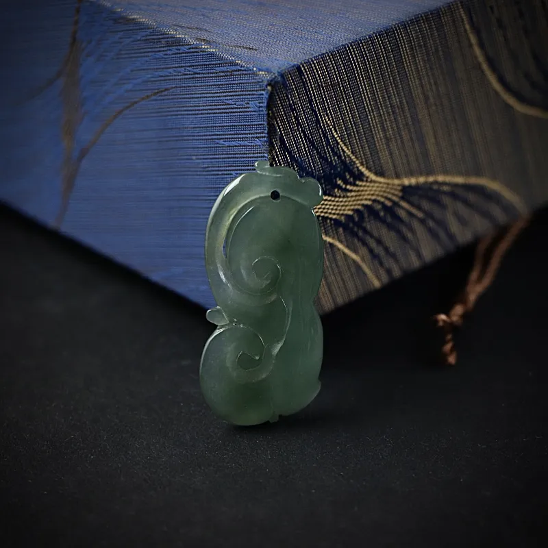 South Asia Bean Type Jadeite Pendants Unisex-5