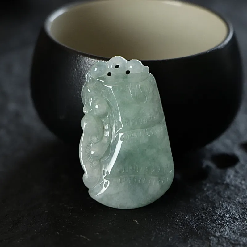 South Asia Bean Type Jadeite Pendants Unisex-4