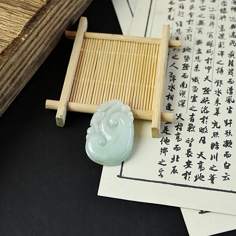 South Asia Bean Type Jadeite Pendants Unisex-4