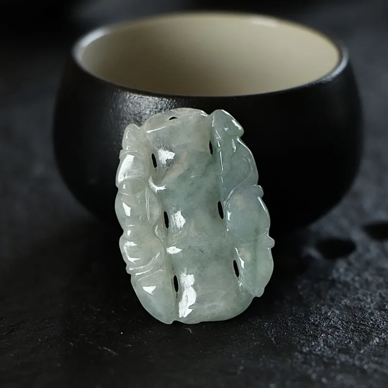 South Asia Bean Type Jadeite Pendants Unisex-2