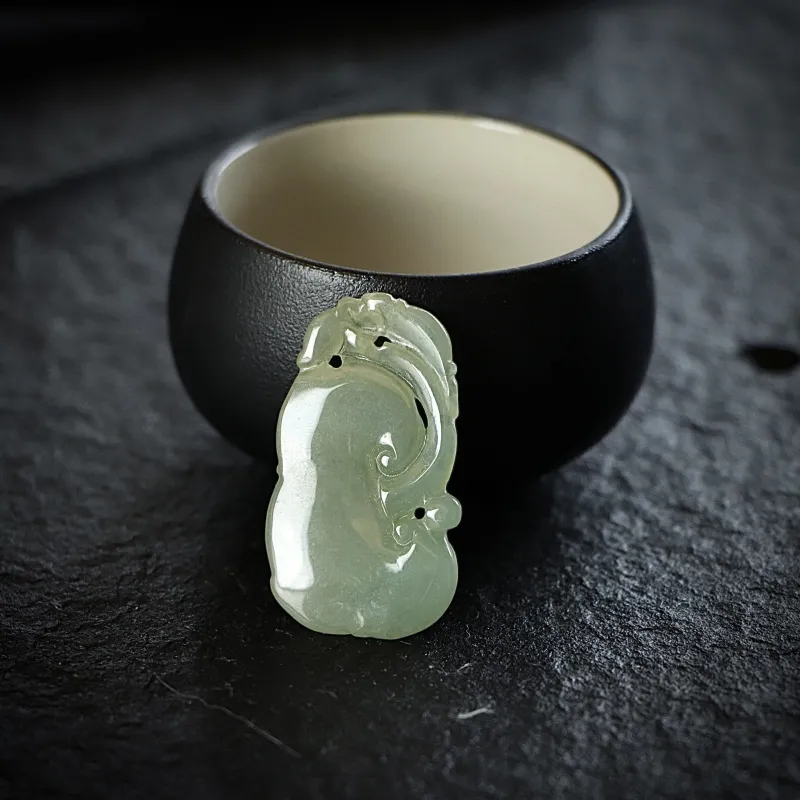 South Asia Bean Type Jadeite Pendants Unisex-3