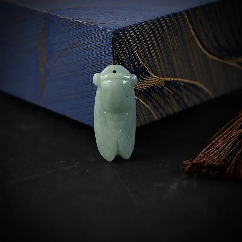 South Asia Bean Type Jadeite Pendants Unisex-1