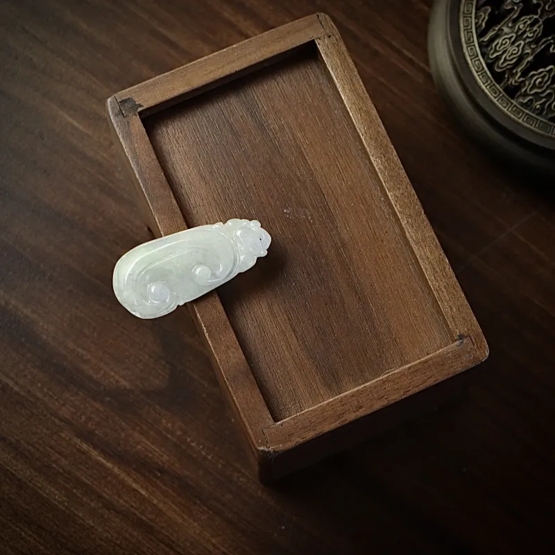 South Asia Bean Type Jadeite Pendants Unisex-4