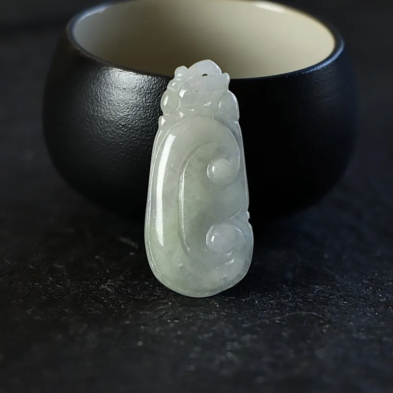 South Asia Bean Type Jadeite Pendants Unisex-3