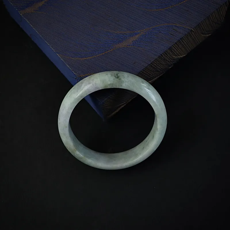 South Asia Bean Type Jadeite Bangles Unisex-3