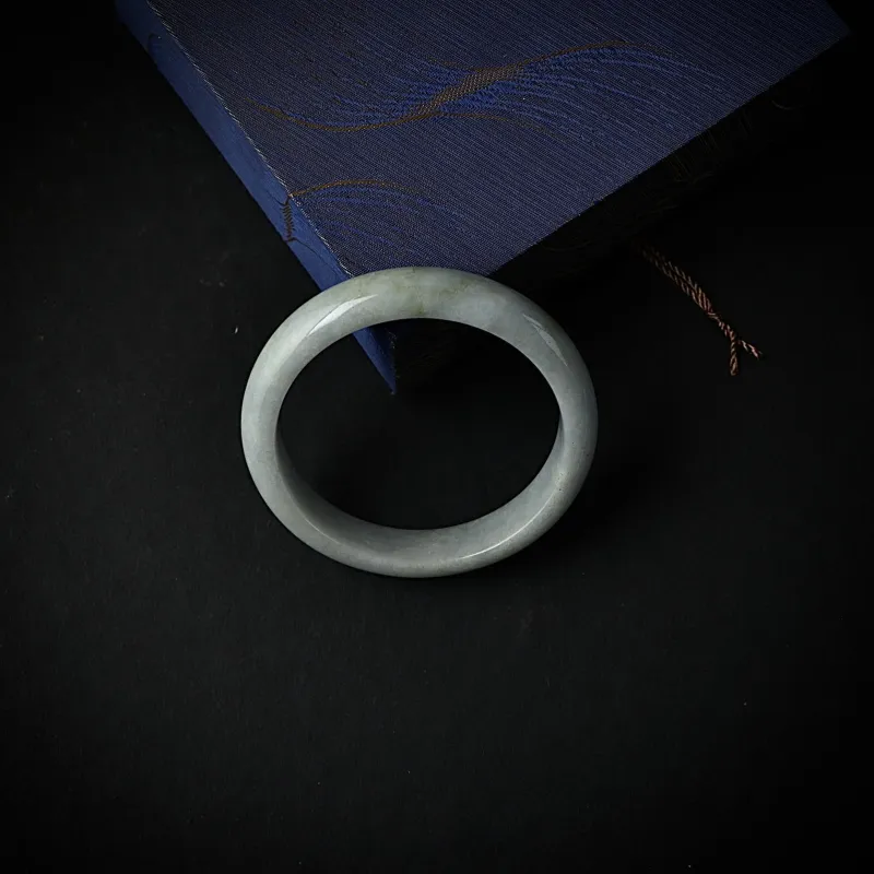 South Asia Bean Type Jadeite Bangles Unisex-3