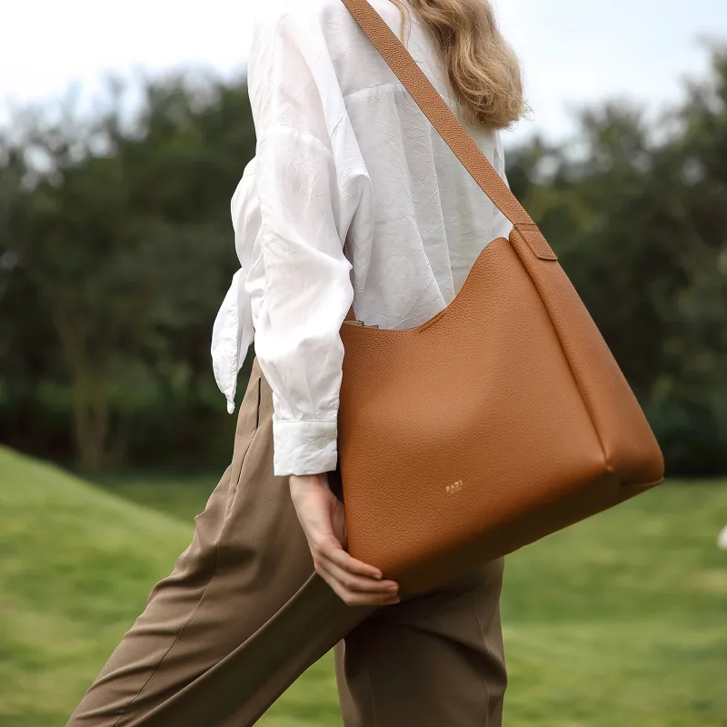 SADI Shoulder Bags Sandalwood Brown-5