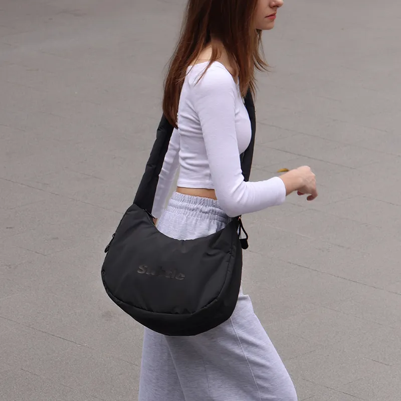 Subtle Fabric Cloud Shoulder Bag Unisex Ecru/Black-7