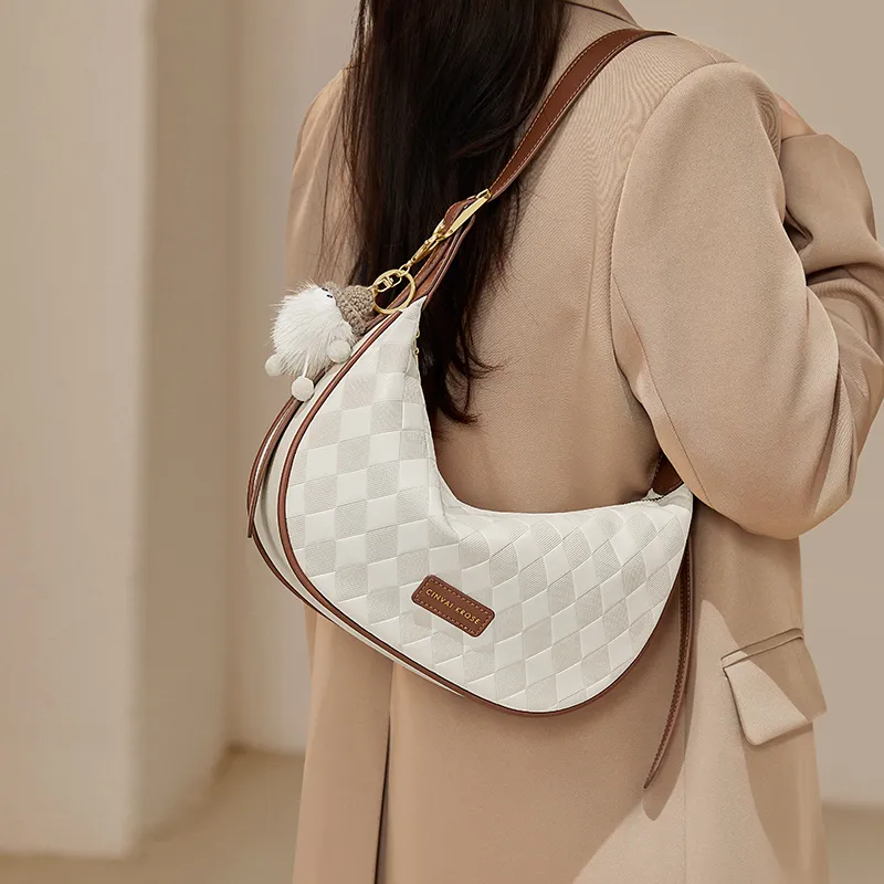 Simvay Clos Cow Leather With Synthetic Leather Crossbody Bag Dumpling Bag Small Size Women's Ecru-5
