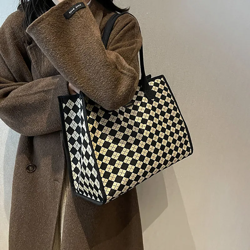 CinvaiKrose Handbags-5