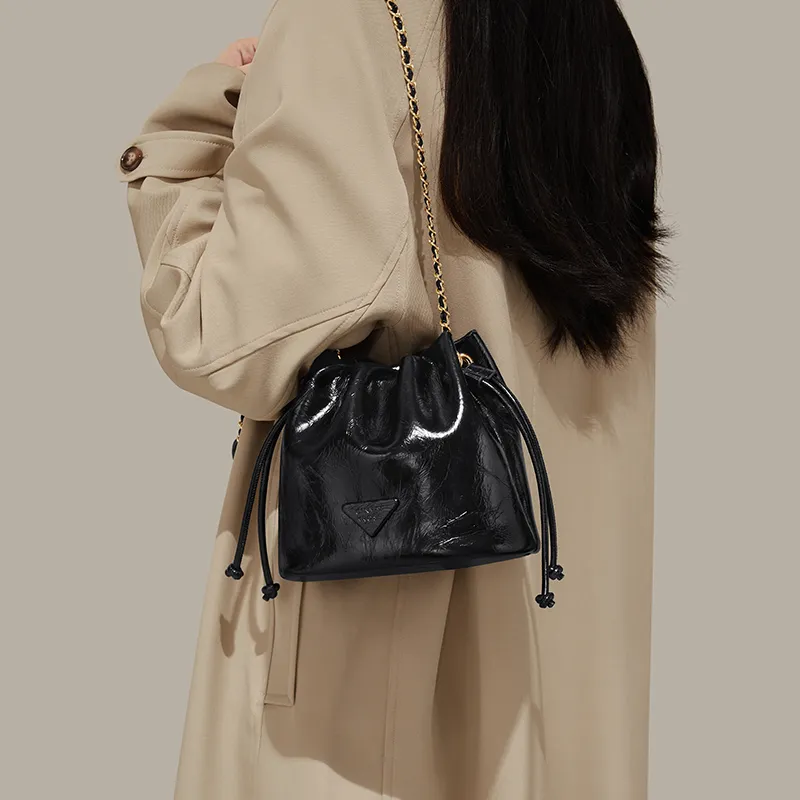 Simvay Clos Cow Leather Shoulder Bag Crossbody Bag Bucket Bag Small Size Women's Black/Brown/White-1
