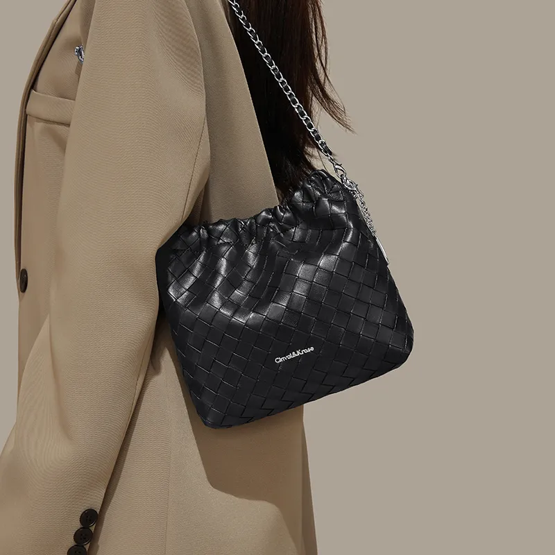 Simvay Clos Cow Leather With Synthetic Leather Bucket Bags Shoulder Bags Small Size Women's Black/Ecru-3
