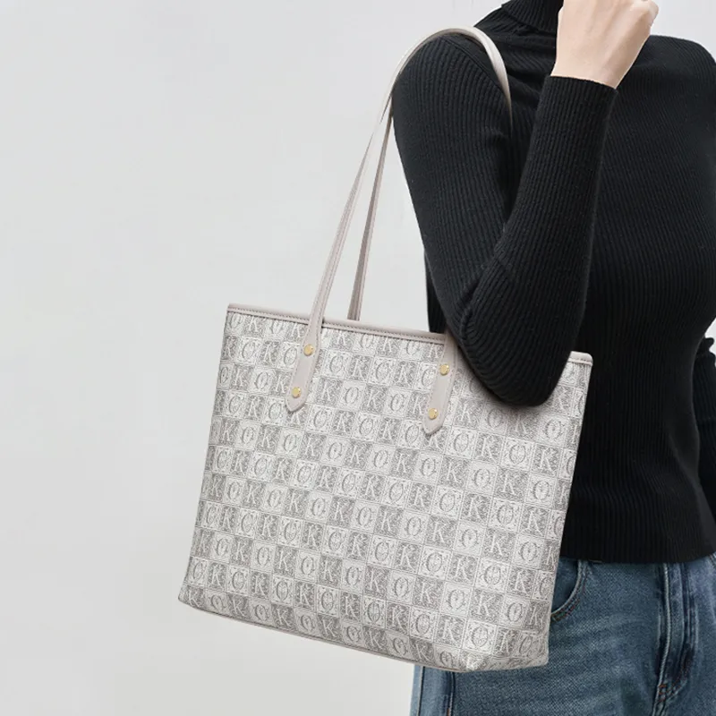 CinvaiKrose PVC One Shoulder Bag, Tote, Monogram Tote Large Size Women's Linen Gray/Khaki-1