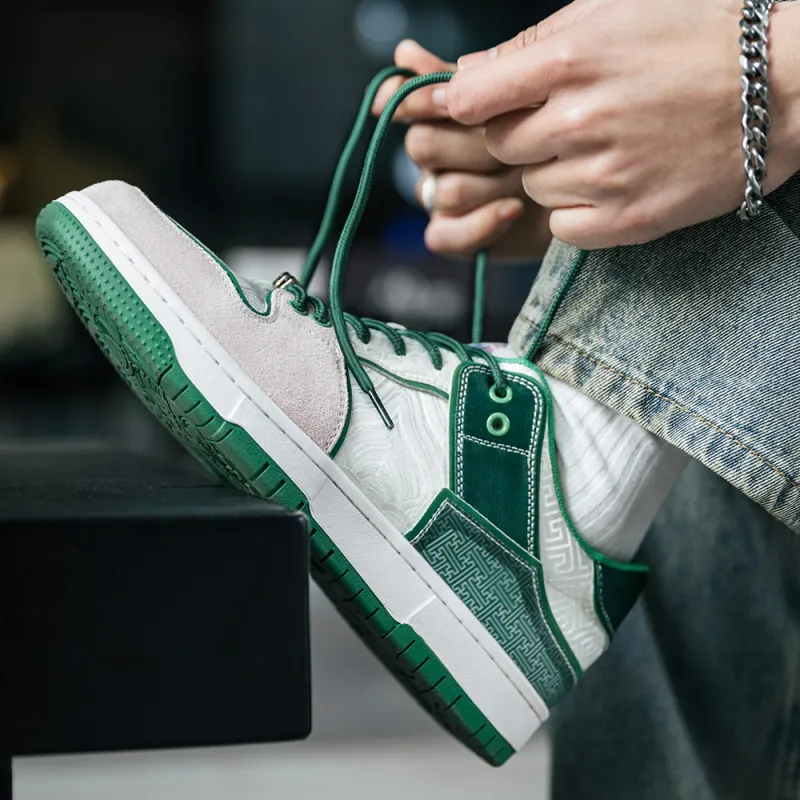 MR.A Country Style Series Low-Top Skateboard Shoes Men's White Green-4