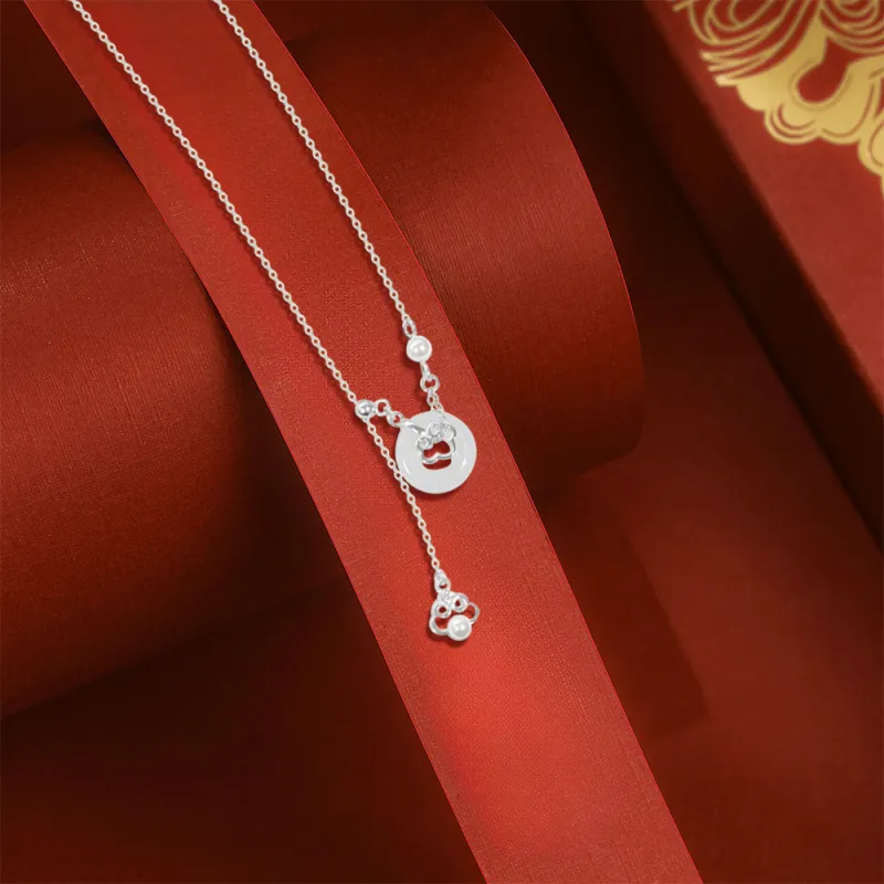 BLANK IN BLANK Glass Necklaces Women's-5
