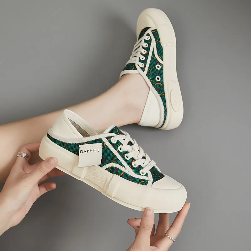 DAPHNE Low Top Canvas Shoes Women's-6