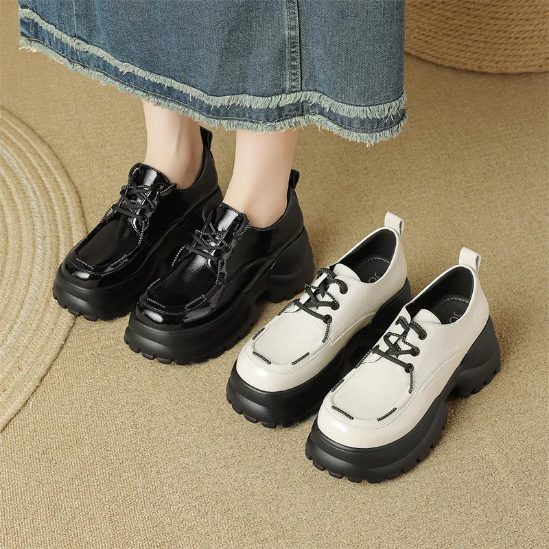 JOSINY Loafers Women's Black/Ecru-2
