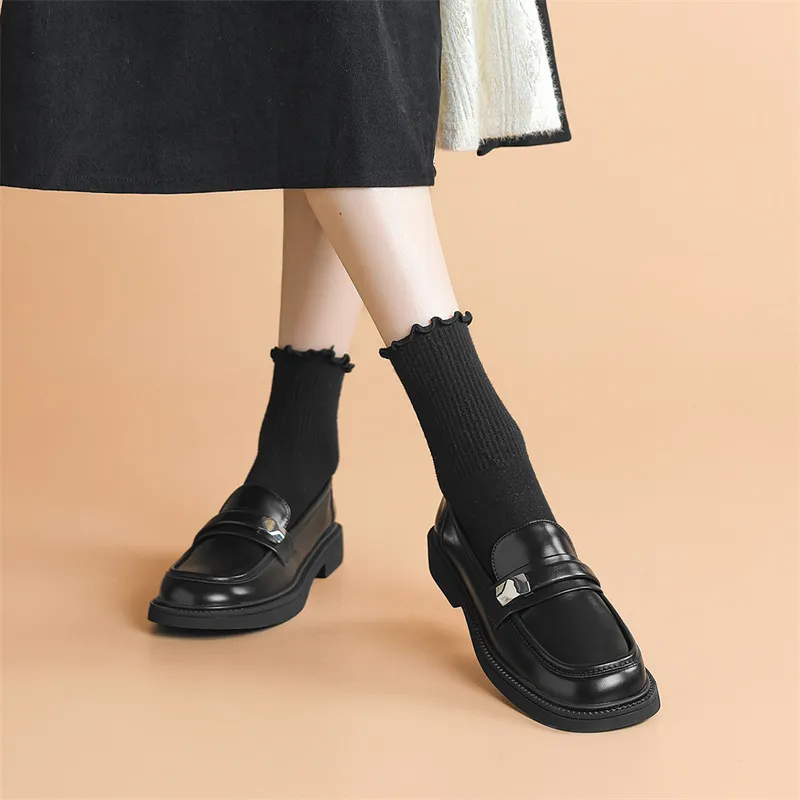 JOSINY Loafers Women's Black/Ecru-2